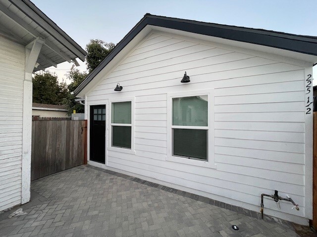 Photo - 225 W 56th St