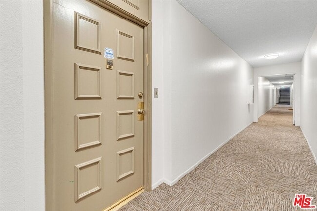 Photo - 5437 Corteen Pl Unit 106