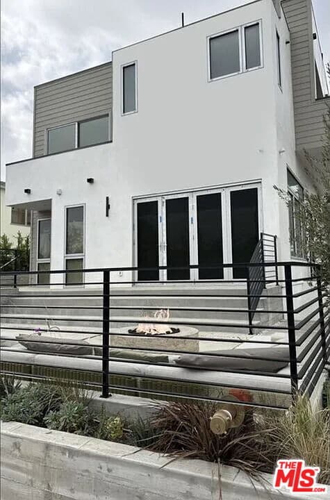 Building Photo - 1900 20th St Unit A Rental