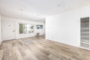 1BR, 1BA - 650SF - Living Room - 514 S. Mariposa Ave.