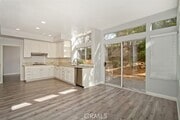 Photo - 39990 Coliseum Way House