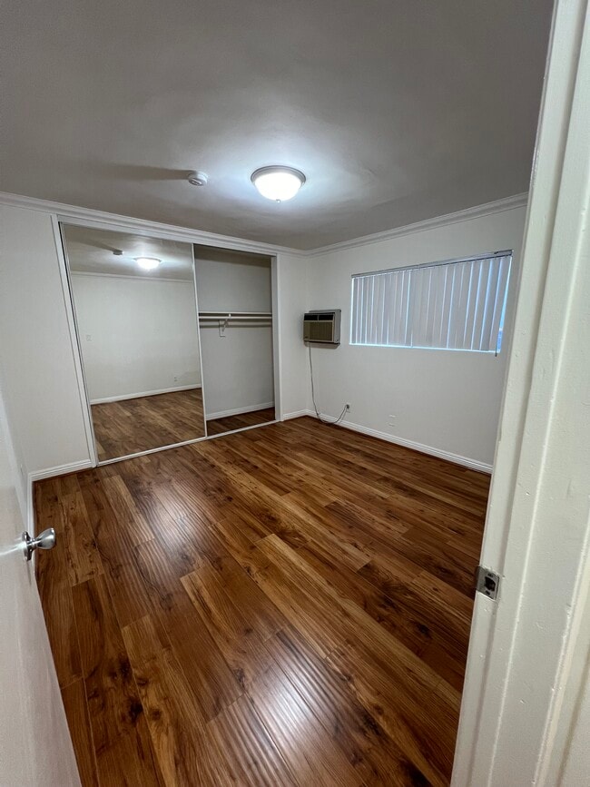 Photo - 1616 Armacost Ave Unit 8