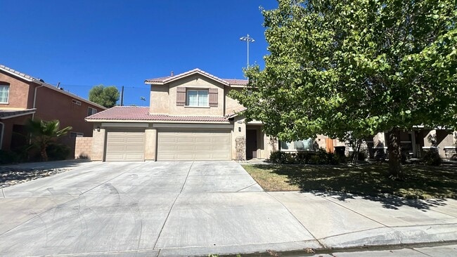 Beautiful West Lancaster Home - Beautiful West Lancaster Home