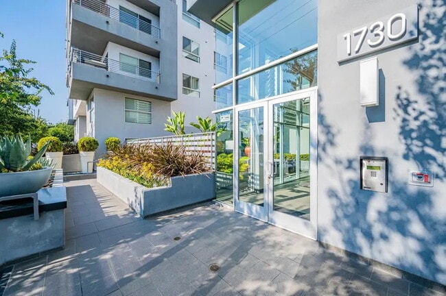 Photo - 1730 Sawtelle Blvd Unit 104