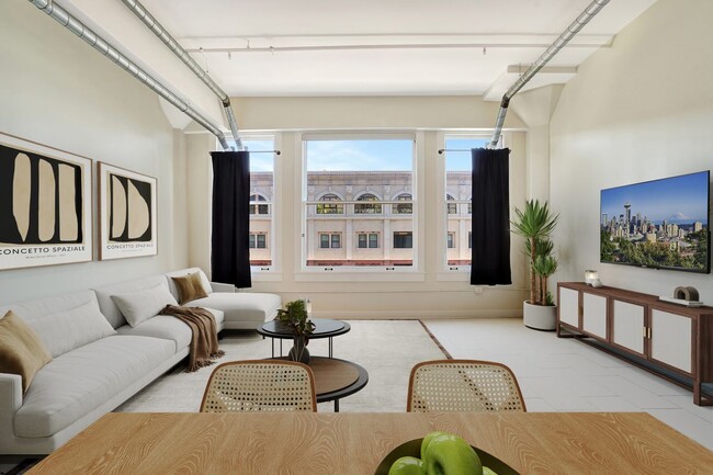 Photo - 939 S Broadway Condo