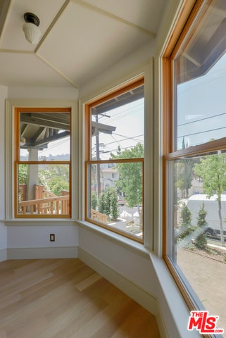 Photo - 4365 Clayton Ave W