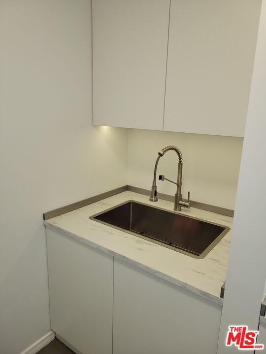 Photo - 4531 Van Nuys Blvd