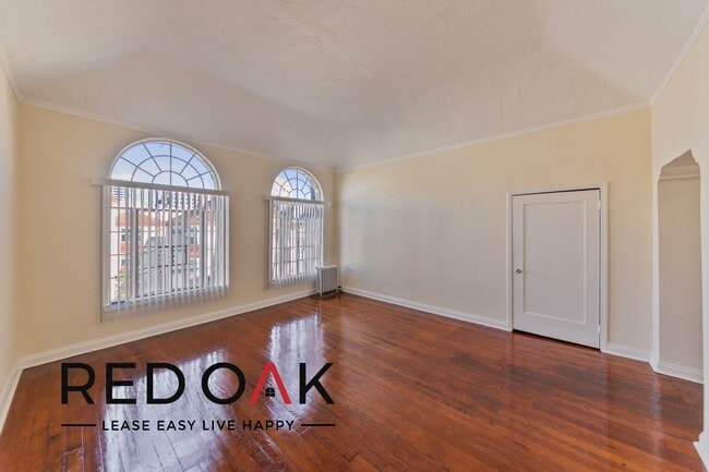 Photo - 621 S Gramercy Pl Apartment Unit 407