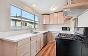 Photo - 313 E Silva St
