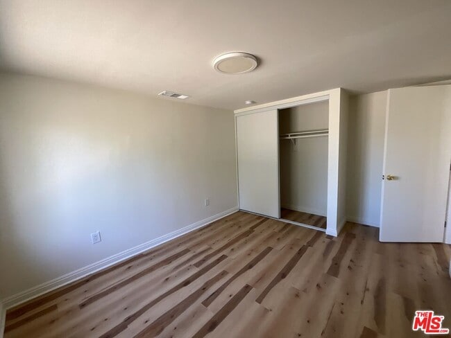 Photo - 8527 Arrow Blvd