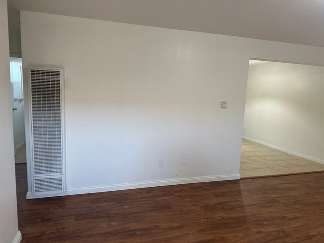 Photo - 5136 1/4 Clara St