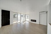 Photo - 15 Spinnaker St Unit 1