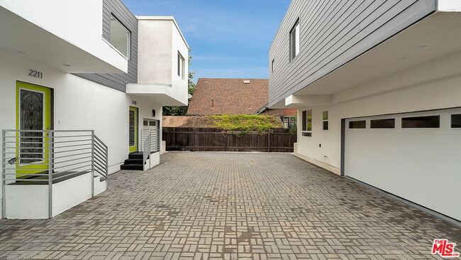 Photo - 2211 6th Ave Unit 1/2