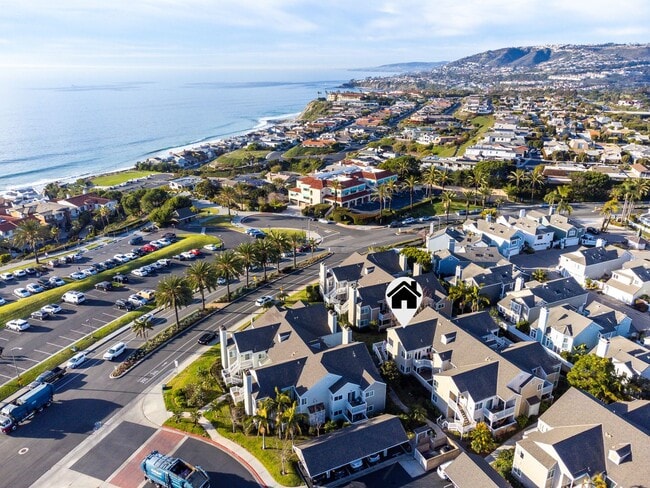 Photo - Remodeled 2 Bed, 2 Bath Condo with Ocean V...