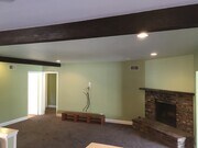 Photo - Spacious three bedroom one and half bath house in Sunland!