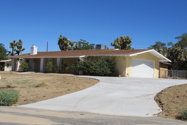 Sweet home in quiet neighborhood! - Sweet home in quiet neighborhood!