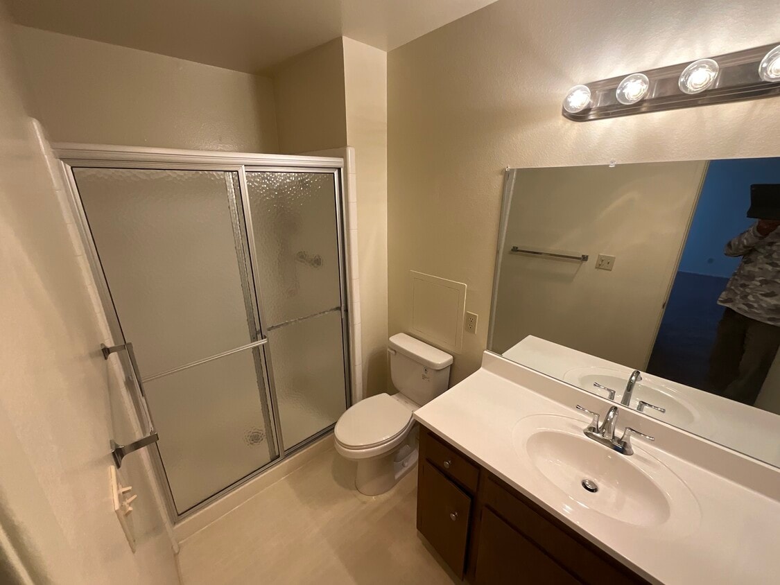 Floor Plan - 2-Bed/2-Bath