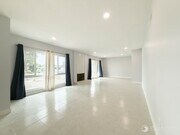 Photo - Newly Renovated Home for Rent in Thousand ...