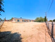 Photo - 4 bed with Dual master bedrooms and Solar ...