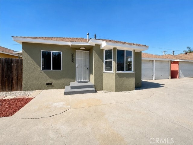 Photo - 15531 Eucalyptus Ave
