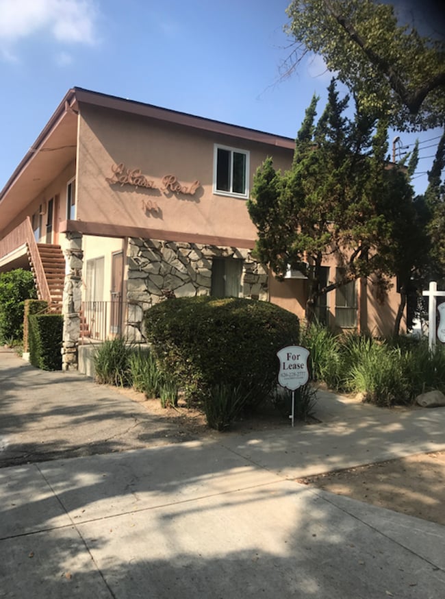 Building Photo - 1.0 bedroom in Pasadena California 91106 Unit 4 Rental
