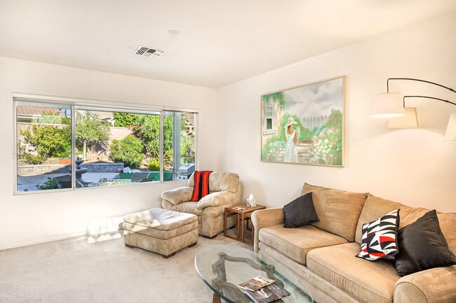 Photo - 78916 Stansbury Ct