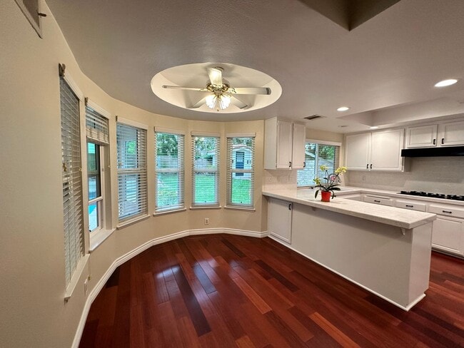 Photo - UPDATED 3 BED 2 BATH HOUSE WITH POOL