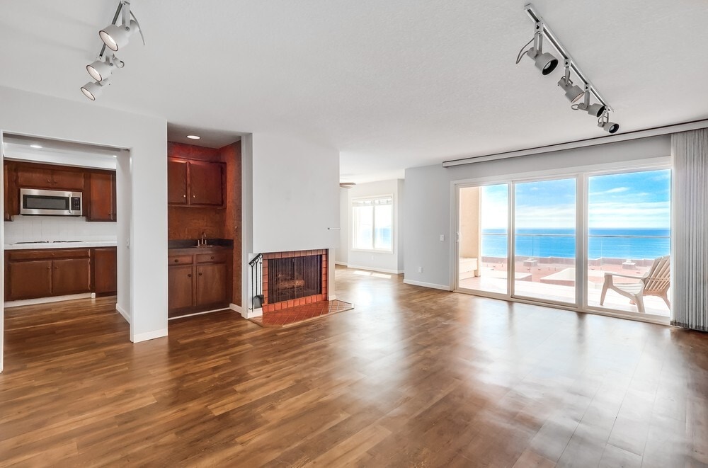 Photo - 3200 La Rotonda Dr Condo Unit 505