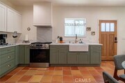 Photo - 613 W Olive Ave