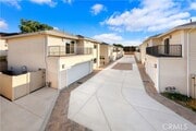 Photo - 650 W Grand Ave