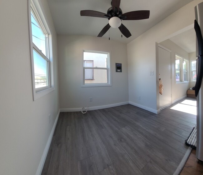 Photo - 731 1/2 Via Altamira Unit 731 Half