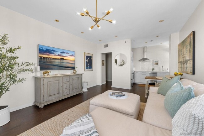 Photo - 702 Ash St Unit 803