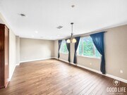 Photo - Stunning 2B/2BA Upgraded Condo w/ 2 Parkin... Unit 209
