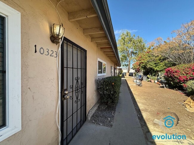 Photo - 10317-10323 Park Ave - 10323