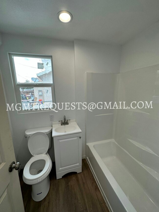 Photo - 555 N La Cadena Dr Unit 5