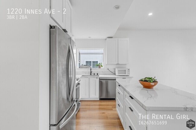 Building Photo - 1220 Innes Ave Unit 2