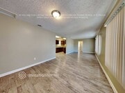 Photo - 17957 Orange Way