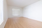 Photo - 729 Gayley Ave Unit 302