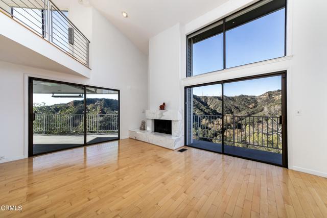 Photo - 363 Patrician Way