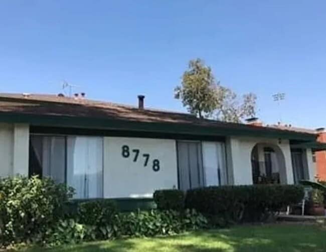 Building Photo - 8778 Lomita Dr