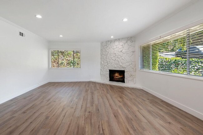 Photo - 11555 Duque Dr