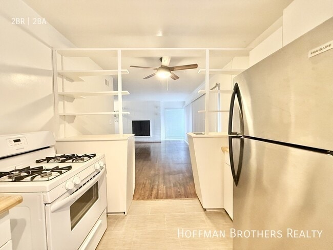 Photo - 11950 Laurelwood Dr Unit 1
