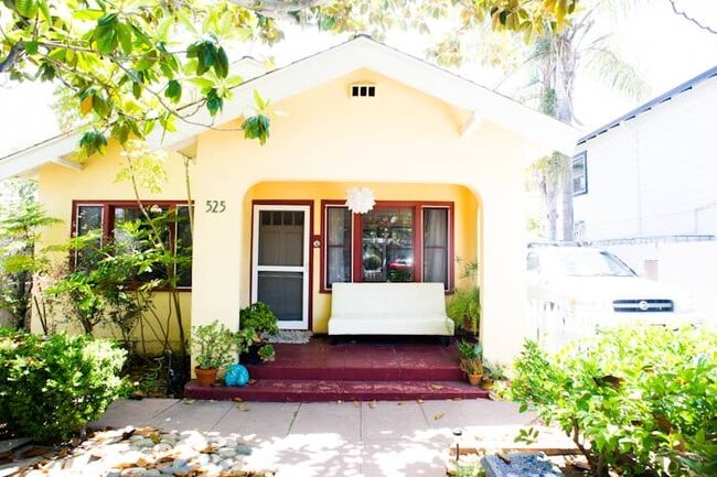 Photo - 525 3rd St House