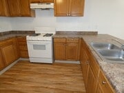 Photo - Oakwood Village Apartments Unit Boo1025-2 bdrm downstairs