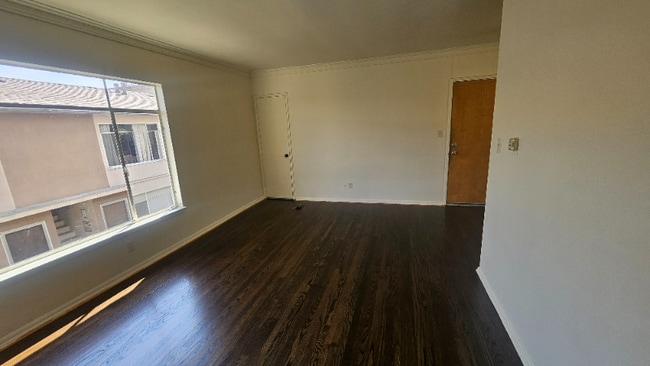 Photo - 1625 N Hobart Blvd Unit 3