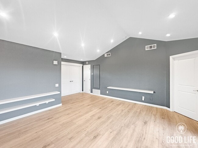 Photo - Spacious 2 BD- 2 BA Condo w/ Large Private Balcony, AC, and In-Unit W/D! Unit 203