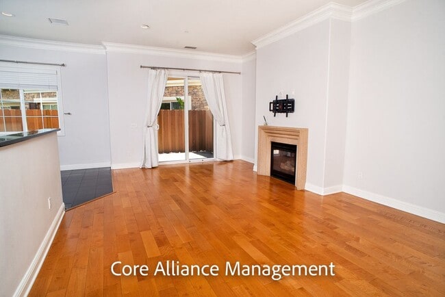 Photo - 11528 Verona Dr