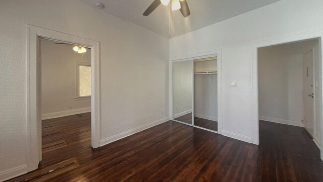 Photo - Leeward Apts...New York Style..Gorgeous Newly Remodeled!