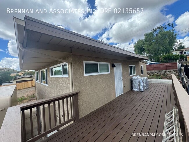Photo - 330 Lento Ln