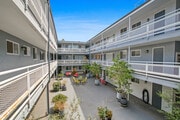 Photo - 303 California Ave, 3 blocks to the beach, North of Wilshire!